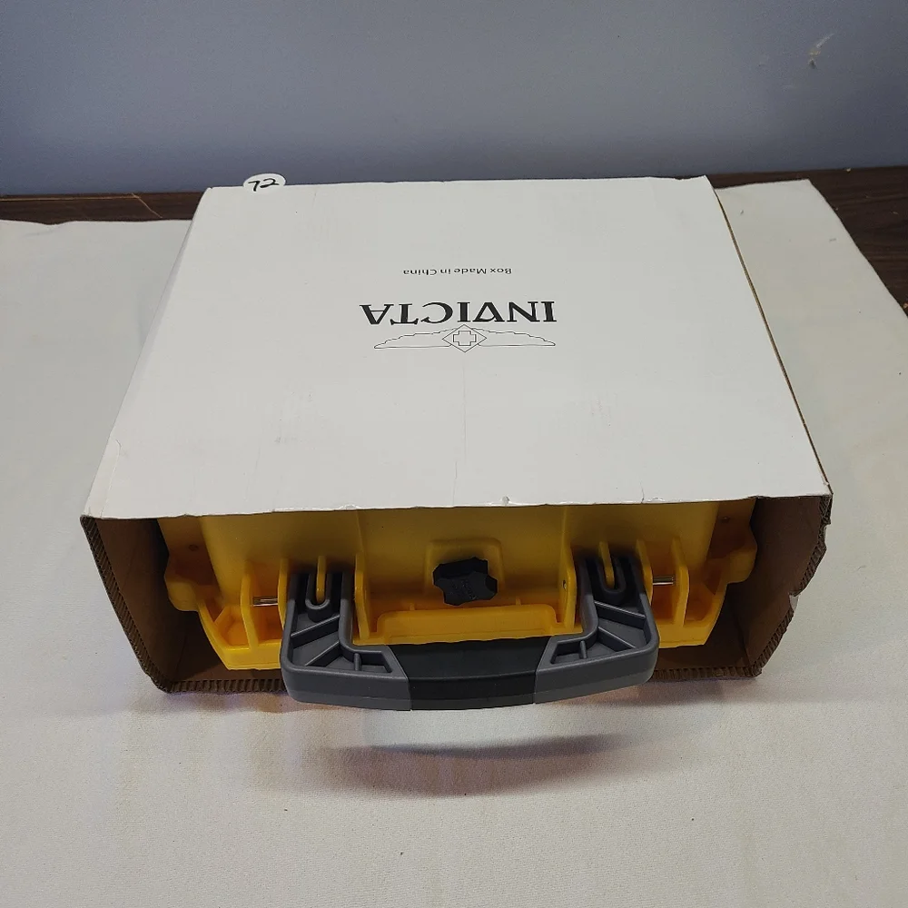 Invicta RARE Sea Spider Men's Watch, 50mm, Model 23760. New In Case. - Picture 6 of 8